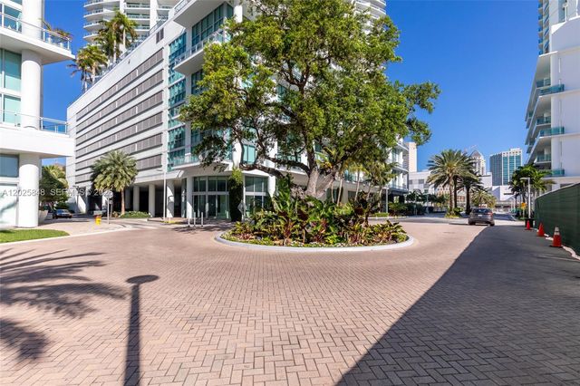 92 SW 3rd St 5108, Miami, FL 33130