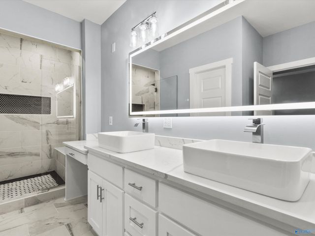 13006 Henderson Lane, Madison, AL 35756