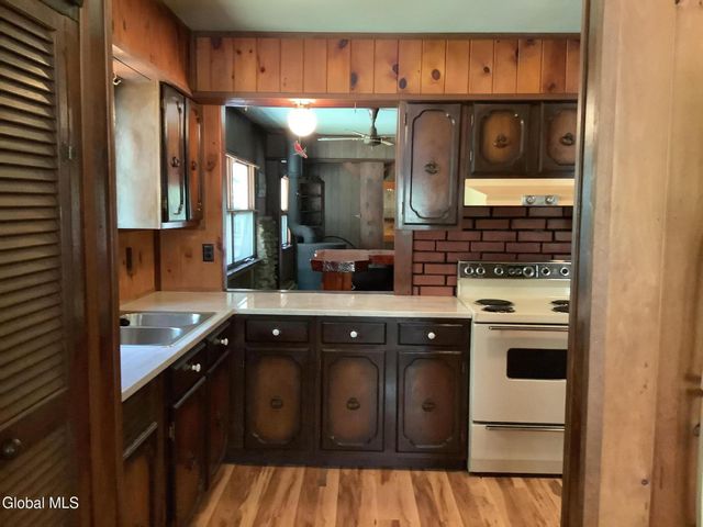 527 Potter Brook Road, Chester, NY 12817