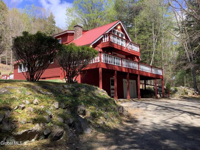 527 Potter Brook Road, Chester, NY 12817