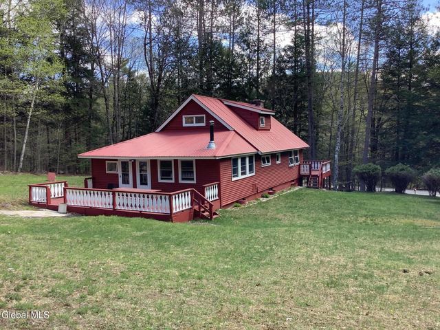 527 Potter Brook Road, Chester, NY 12817
