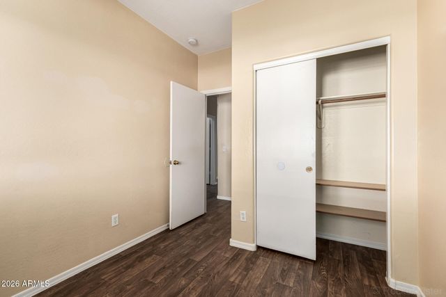 6842 N 81ST Drive, Glendale, AZ 85303