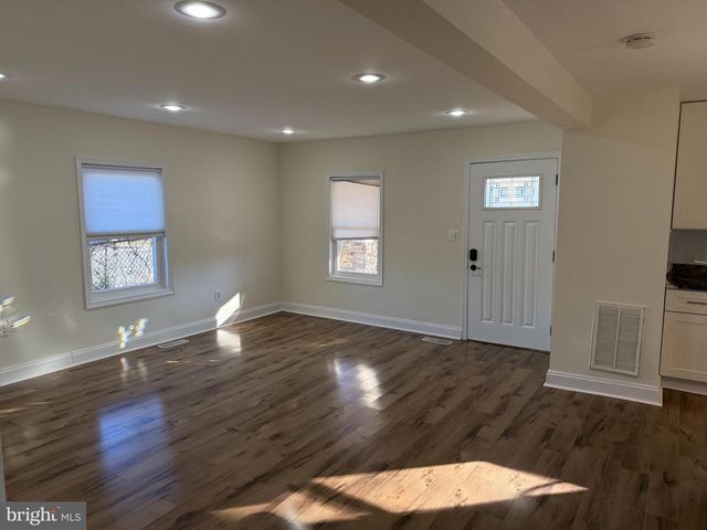 9300 SANGER ST, Lorton, VA 22079