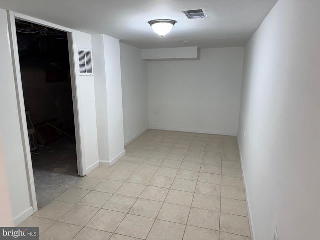 9300 SANGER ST, Lorton, VA 22079