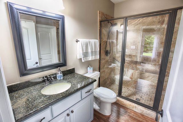 220 SOUTHMILL DR, Eads, TN 38028