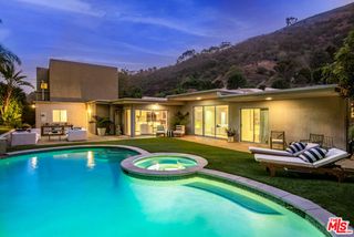 1922 N Beverly Drive, Beverly Hills, CA 90210