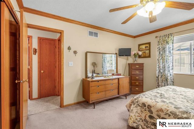 3334 W Rose Street, Lincoln, NE 68522