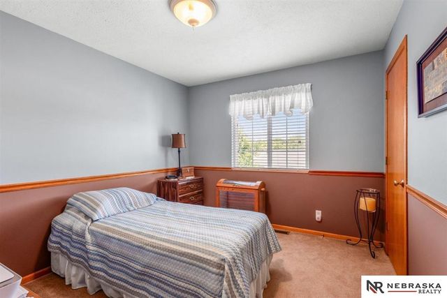 3334 W Rose Street, Lincoln, NE 68522