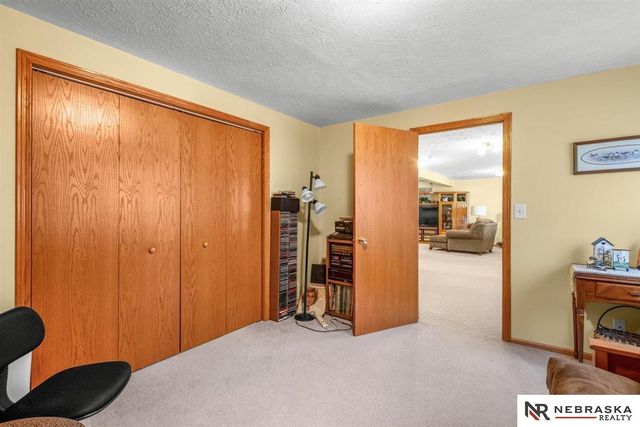 3334 W Rose Street, Lincoln, NE 68522