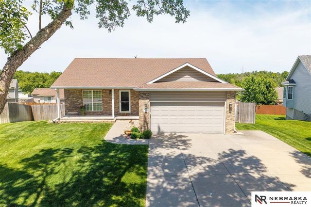3334 W Rose Street, Lincoln, NE 68522