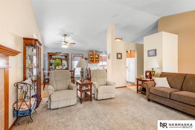 3334 W Rose Street, Lincoln, NE 68522