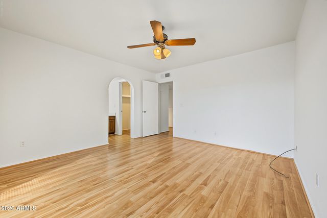 16432 N 45TH Avenue, Glendale, AZ 85306