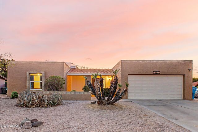 16432 N 45TH Avenue, Glendale, AZ 85306