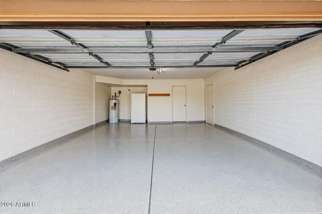 16432 N 45TH Avenue, Glendale, AZ 85306
