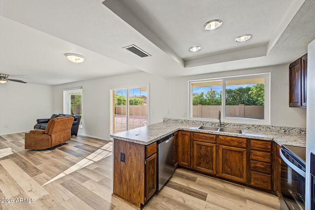 16432 N 45TH Avenue, Glendale, AZ 85306