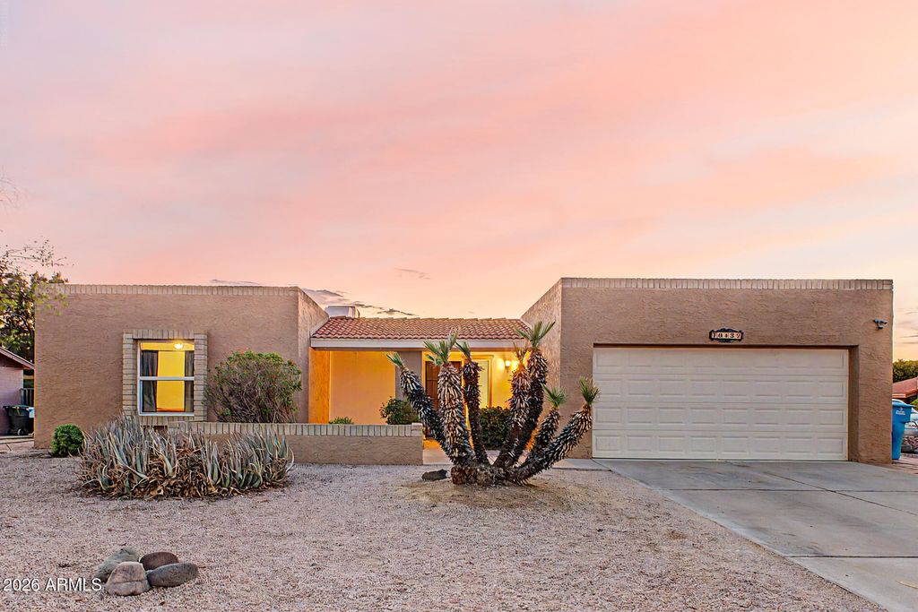 16432 N 45TH Avenue, Glendale, AZ 85306 — photo 3
