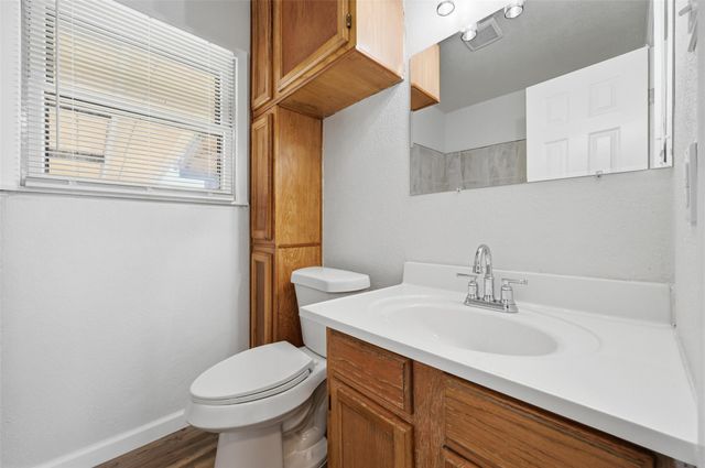 1010 Clarice Street, Grand Prairie, TX 75051