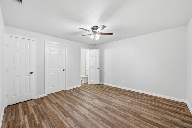 1010 Clarice Street, Grand Prairie, TX 75051