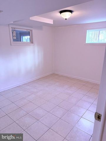 4105 KNOWLES AVE, Kensington, MD 20895