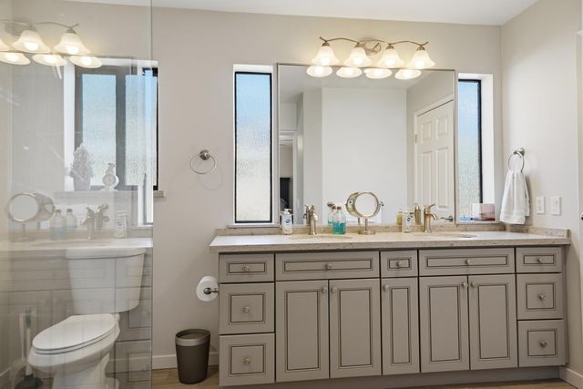 23246 Sunset Ridge Dr, Auburn, CA 95602