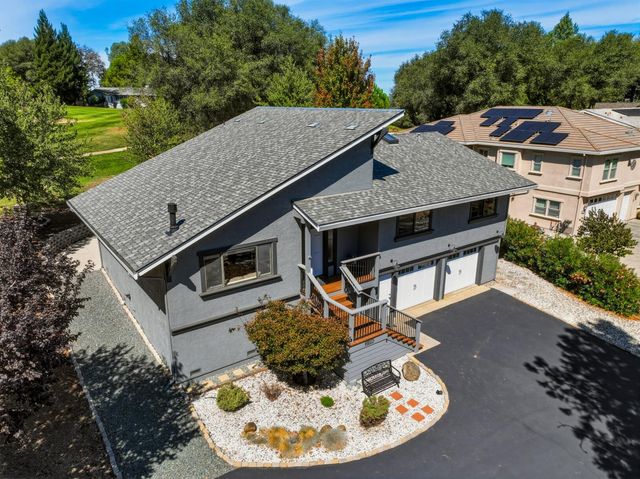 23246 Sunset Ridge Dr, Auburn, CA 95602