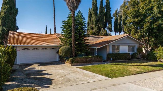 4825 Rue Orleans Court, San Jose, CA 95136