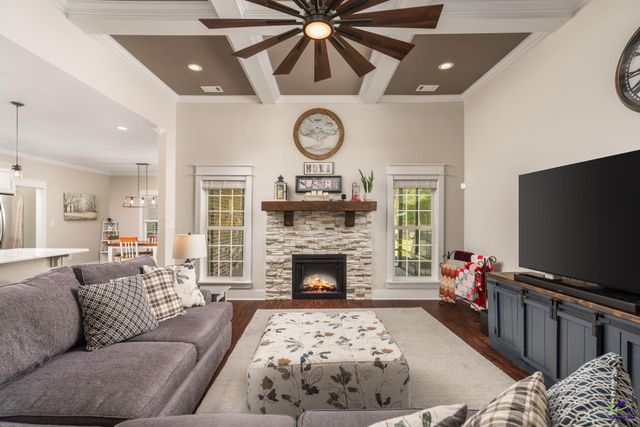 415 Stonegate Trail, Perry, GA 31069