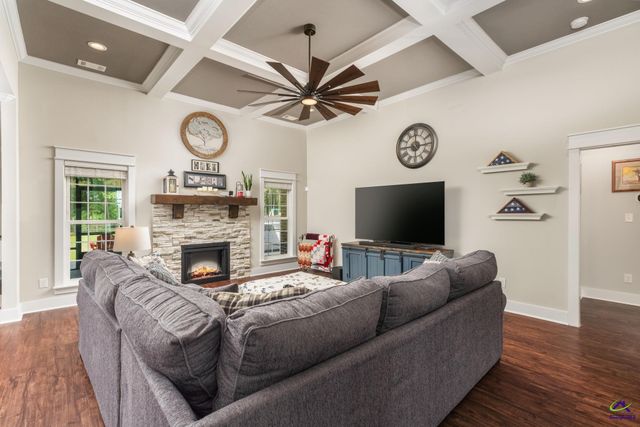 415 Stonegate Trail, Perry, GA 31069