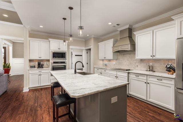 415 Stonegate Trail, Perry, GA 31069