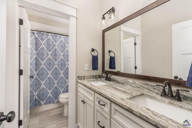 415 Stonegate Trail, Perry, GA 31069