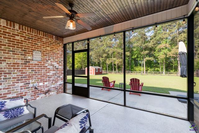 415 Stonegate Trail, Perry, GA 31069