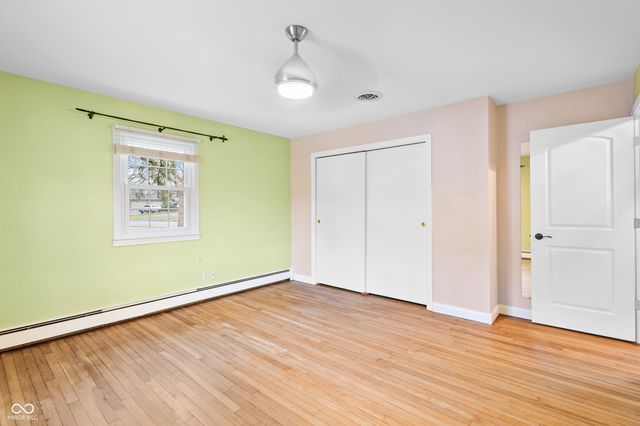 8853 Briarclift Road, Indianapolis, IN 46256