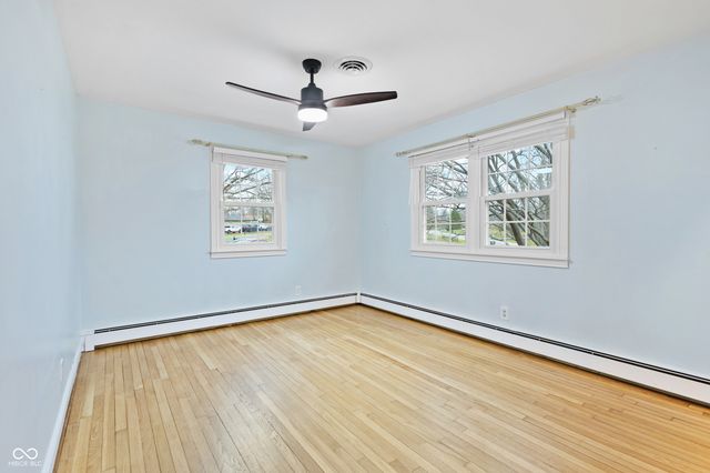 8853 Briarclift Road, Indianapolis, IN 46256