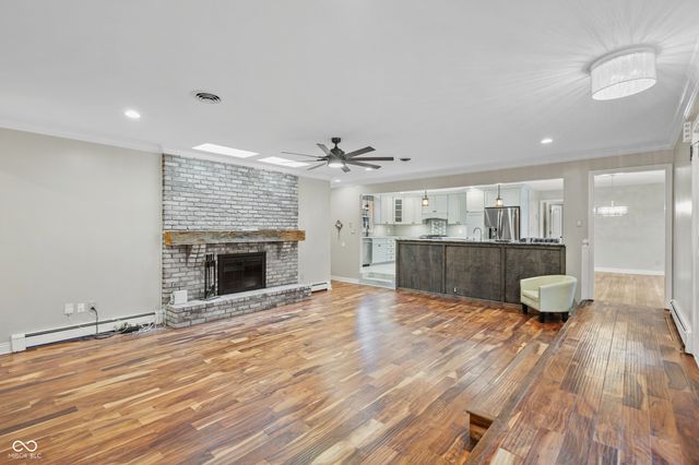 8853 Briarclift Road, Indianapolis, IN 46256