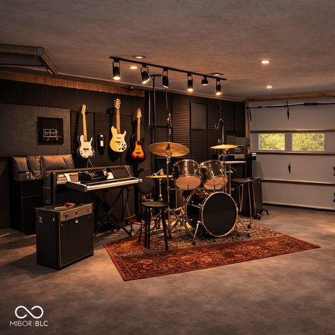 8853 Briarclift Road, Indianapolis, IN 46256