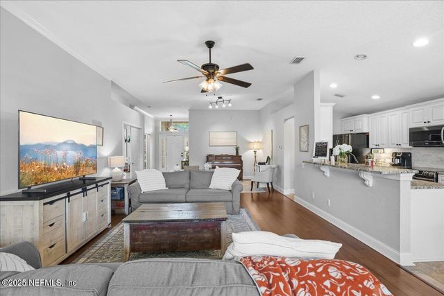 1305 FAIRWAY VILLAGE Drive, Fleming Island, FL 32003