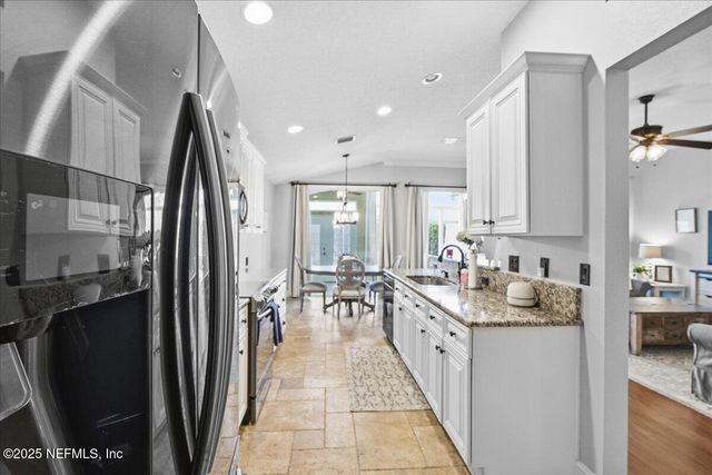 1305 FAIRWAY VILLAGE Drive, Fleming Island, FL 32003