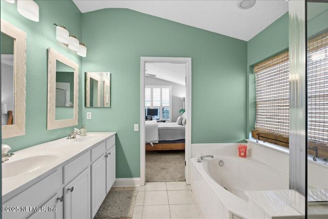 1305 FAIRWAY VILLAGE Drive, Fleming Island, FL 32003