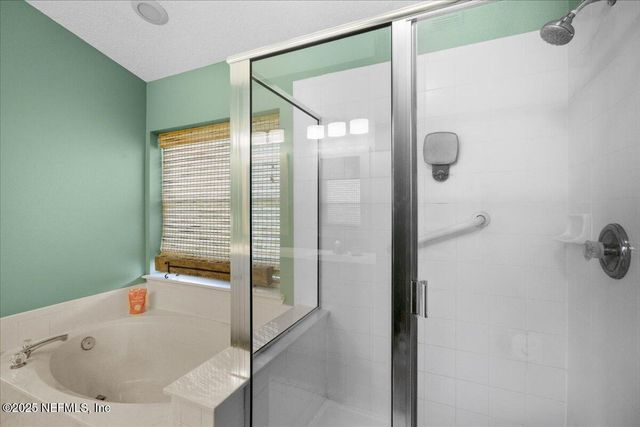 1305 FAIRWAY VILLAGE Drive, Fleming Island, FL 32003