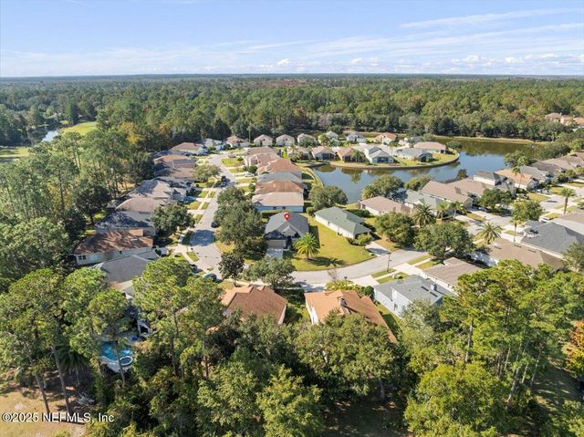 1305 FAIRWAY VILLAGE Drive, Fleming Island, FL 32003
