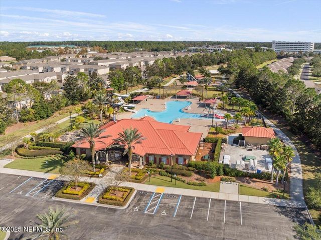 1305 FAIRWAY VILLAGE Drive, Fleming Island, FL 32003