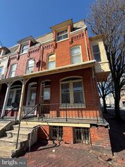 529 WINDSOR ST, Reading, PA 19601