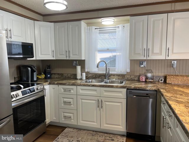 33 WESTVIEW TER, Womelsdorf, PA 19567