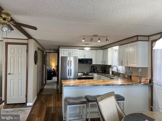 33 WESTVIEW TER, Womelsdorf, PA 19567