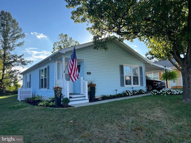 33 WESTVIEW TER, Womelsdorf, PA 19567