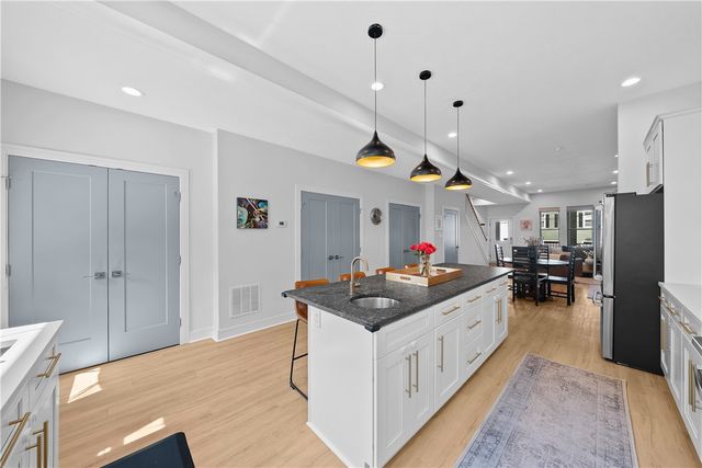 5324 Keystone St, Lawrenceville, PA 15201