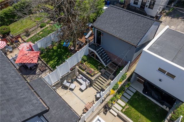 5324 Keystone St, Lawrenceville, PA 15201