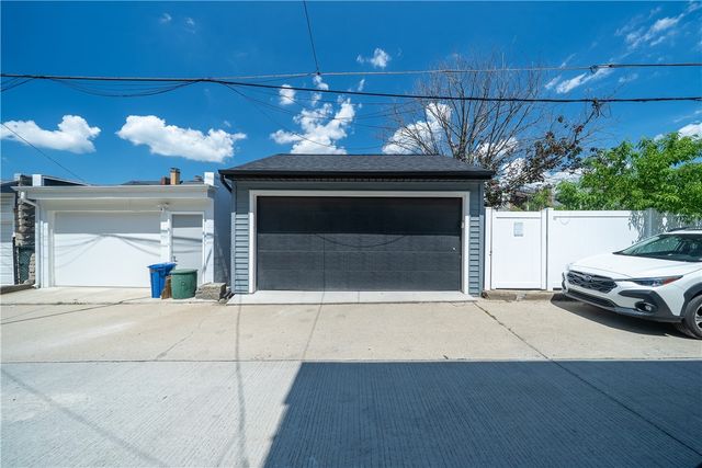 5324 Keystone St, Lawrenceville, PA 15201