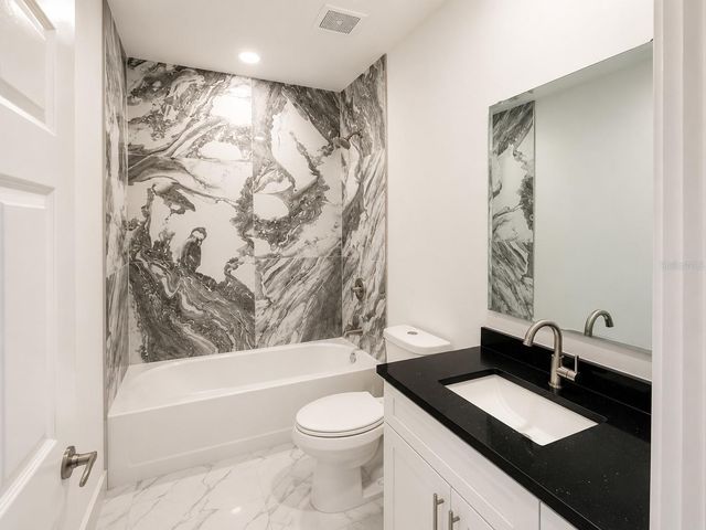 1107 NW 9TH AVENUE, Cape Coral, FL 33993