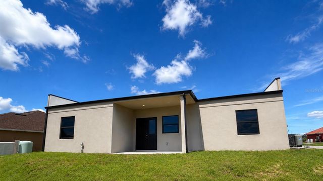 1107 NW 9TH AVENUE, Cape Coral, FL 33993